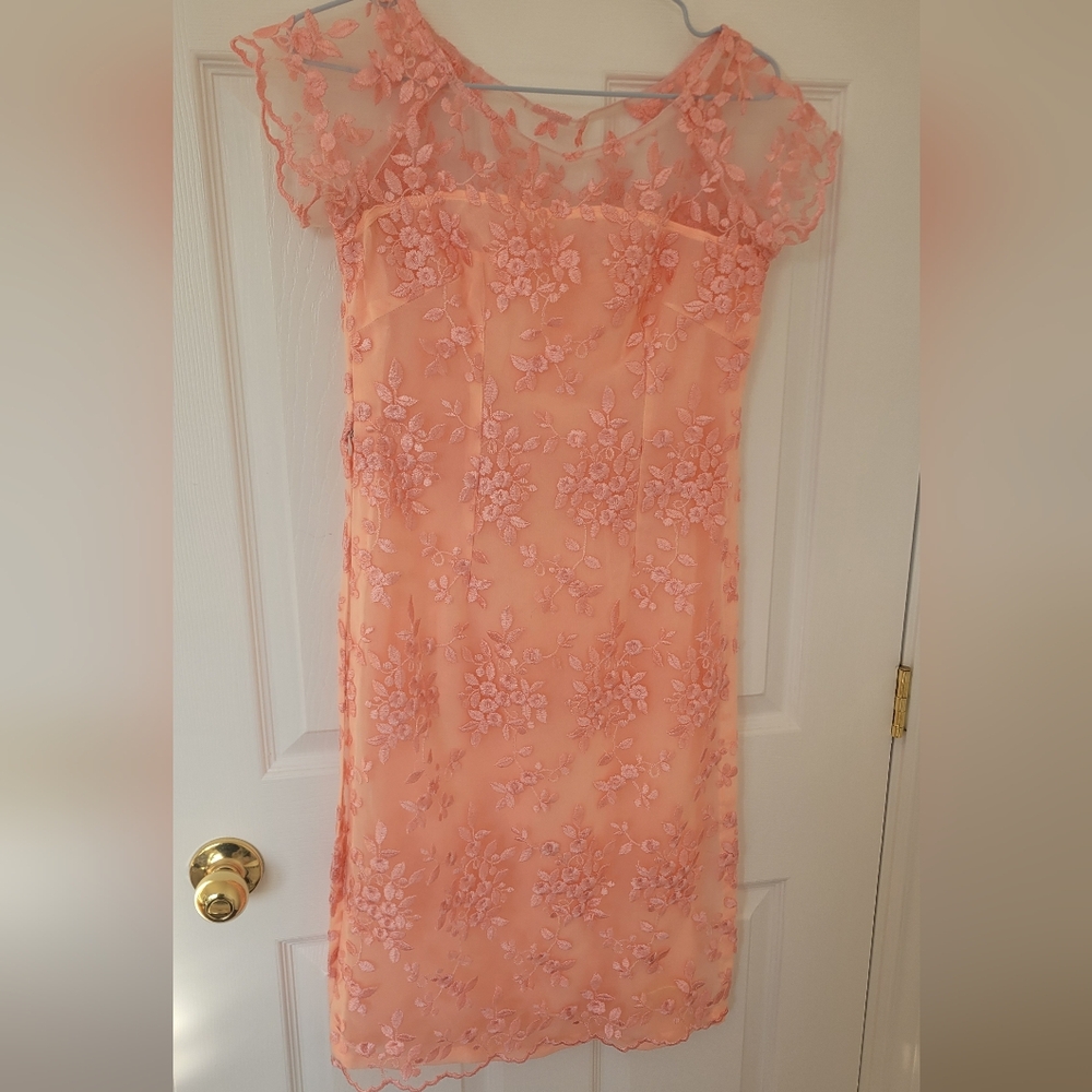 Elegant Floral Lace Tunic Dress - Pink